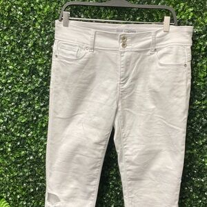 KanCan Women's White Skinny Jeans